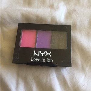 Nyx Eyeshadow Love in Rio
